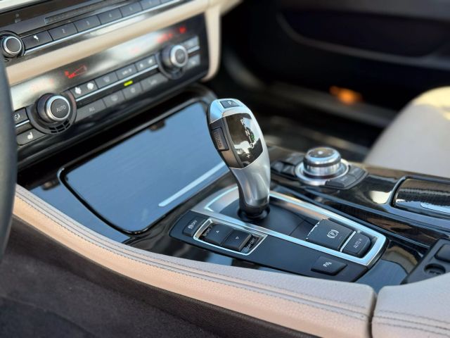 2012 Bmw 5 Series - Image 14