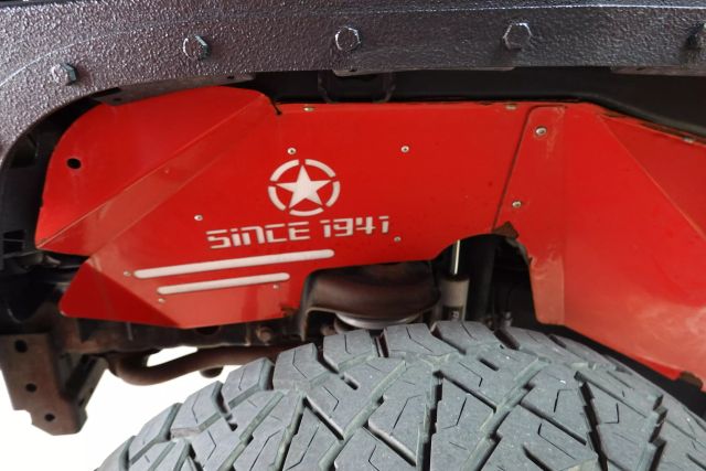 2017 Jeep Wrangler Unlimited - Image 18