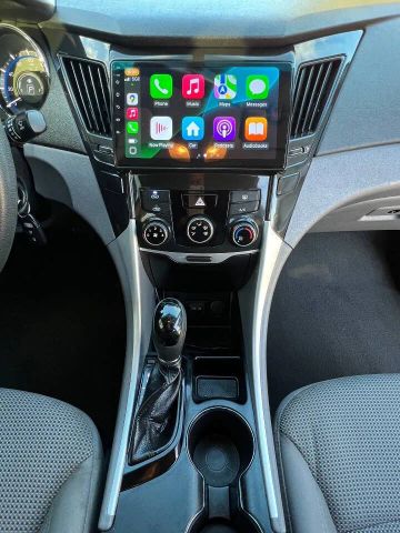 2014 Hyundai Sonata - Image 11