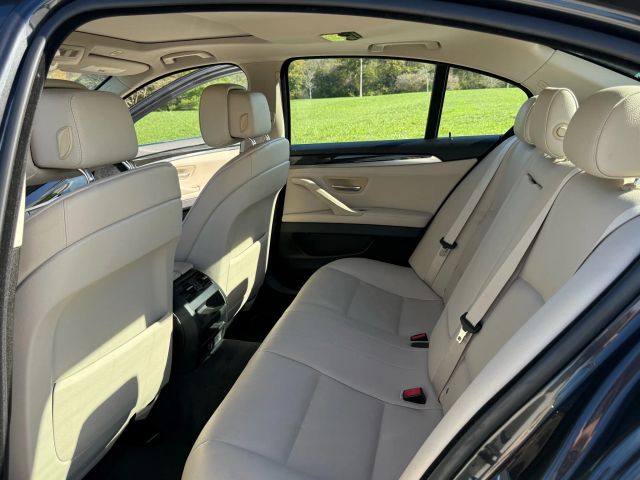 2012 Bmw 5 Series - Image 22