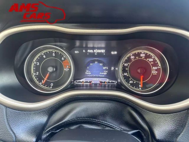 2018 Jeep Cherokee - Image 24