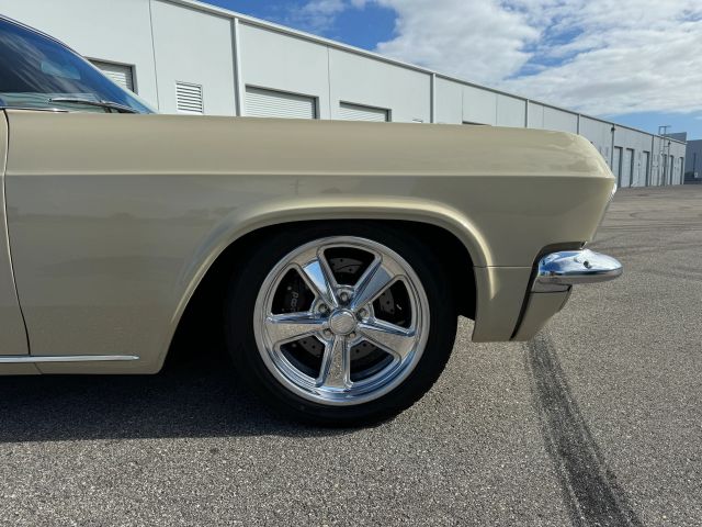 1965 Chevrolet Biscayne - Image 12