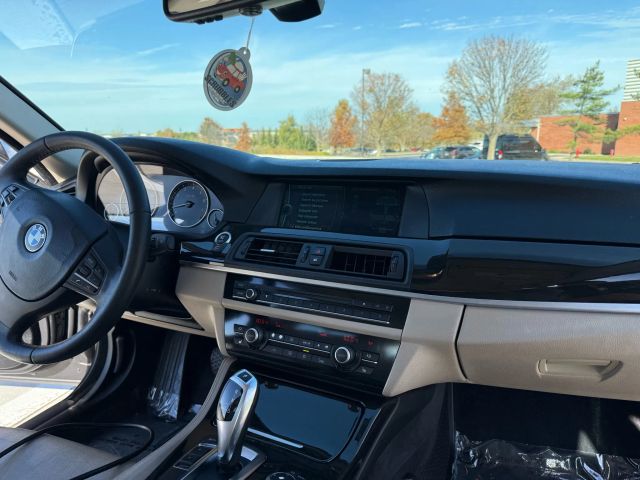 2012 Bmw 5 Series - Image 28