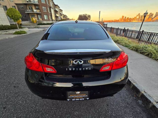 2009 Infiniti G37x Sedan 4d - Image 6