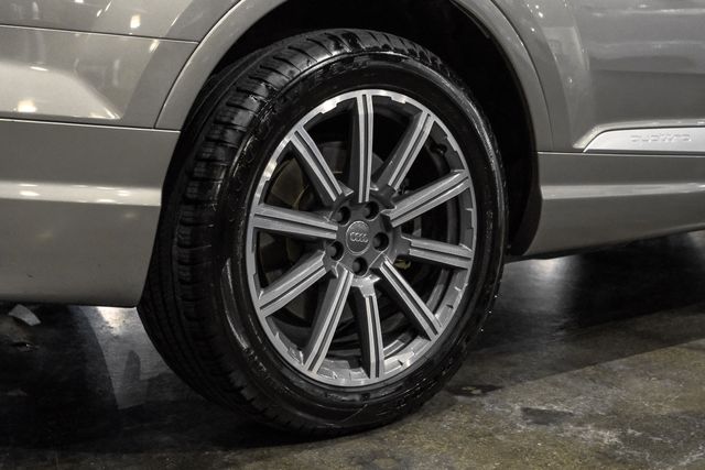 2017 Audi Q7 3.0t Prestige Sport Utility 4d - Image 59