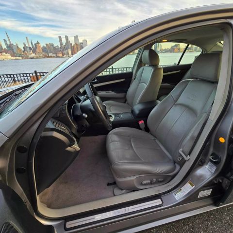 2008 Infiniti G35x Sedan 4d - Image 13