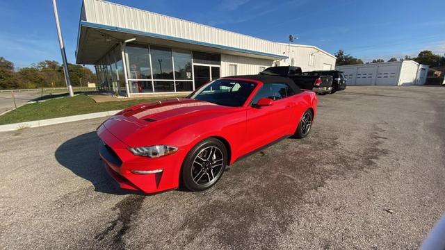 2022 Ford Mustang EcoBoost photo 14