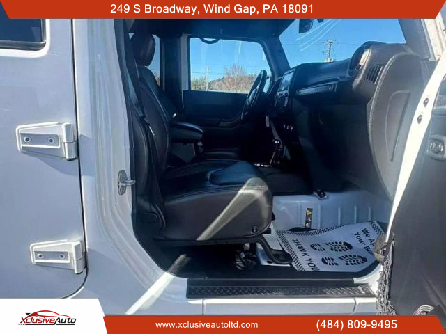 2016 JEEP WRANGLER SUV V6, 3.6 LITER UNLIMITED SPORT SUV 4D - Xclusive Auto Ltd