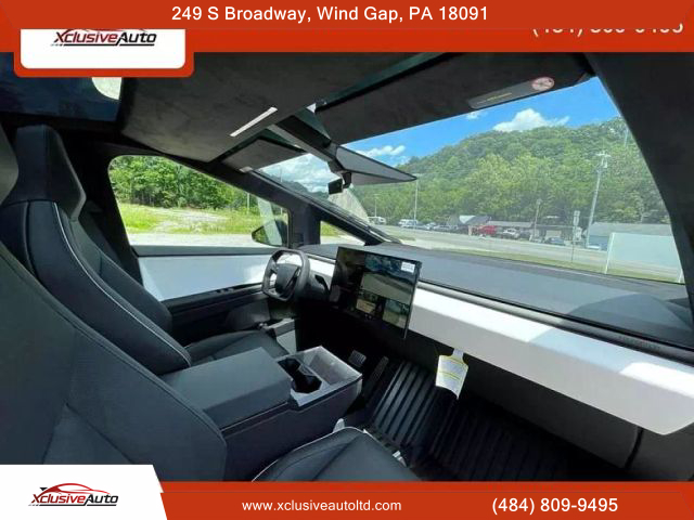 2024 TESLA CYBERTRUCK PICKUP DUAL AC ELECTRIC MOTORS ALL-WHEEL DRIVE PICKUP 4D 6 FT - Xclusive Auto Ltd