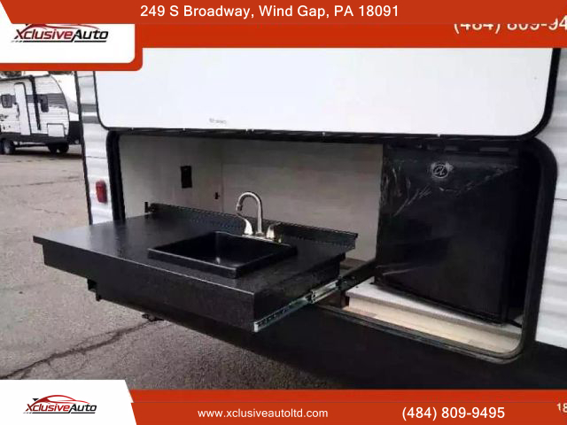 2022 SHASTA SHASTA - - 26BH - Xclusive Auto Ltd