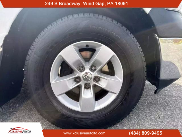 2015 RAM 1500 CREW CAB PICKUP V8, HEMI, 5.7 LITER TRADESMAN PICKUP 4D 6 1/3 FT - Xclusive Auto Ltd
