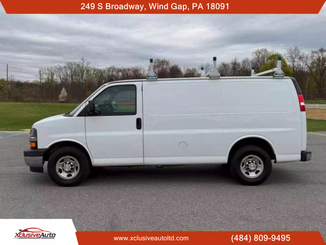 2018 CHEVROLET EXPRESS 2500 CARGO CARGO V6, 4.3 LITER VAN 3D - Xclusive Auto Ltd