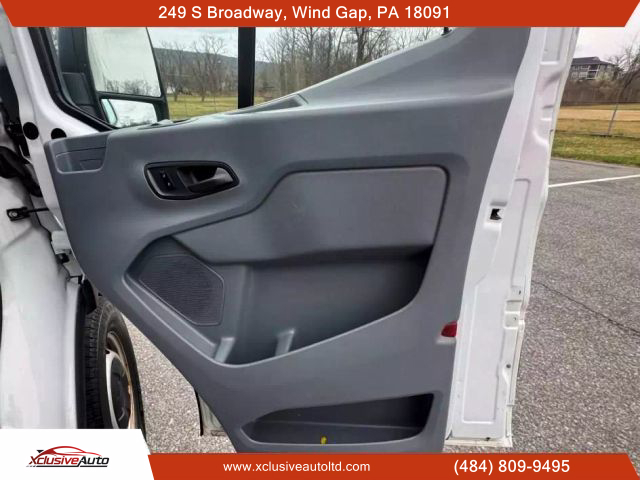 2016 FORD TRANSIT 250 VAN CARGO V6, FLEX FUEL, 3.7 LITER LOW ROOF W/60/40 SIDE DOOR W/RWB VAN 3D - Xclusive Auto Ltd
