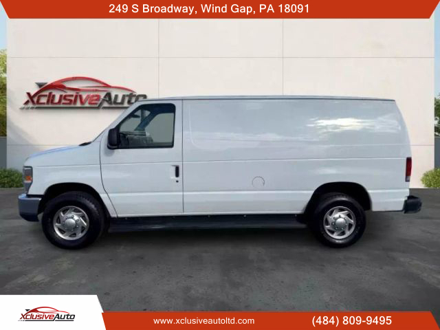 2010 FORD E250 CARGO CARGO V8, 4.6 LITER VAN 3D - Xclusive Auto Ltd