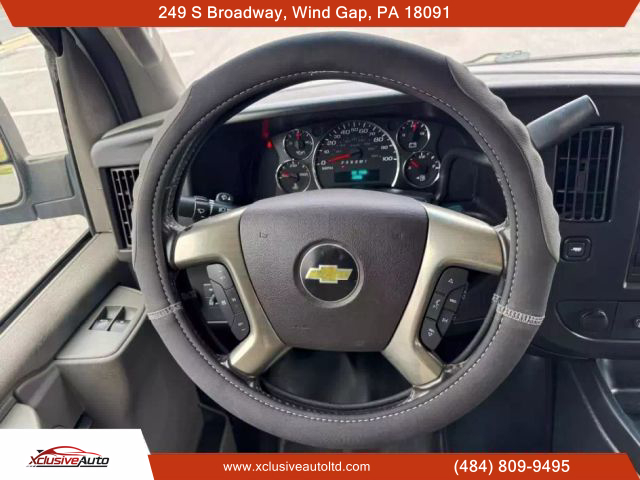 2018 CHEVROLET EXPRESS 2500 CARGO CARGO V6, 4.3 LITER VAN 3D - Xclusive Auto Ltd