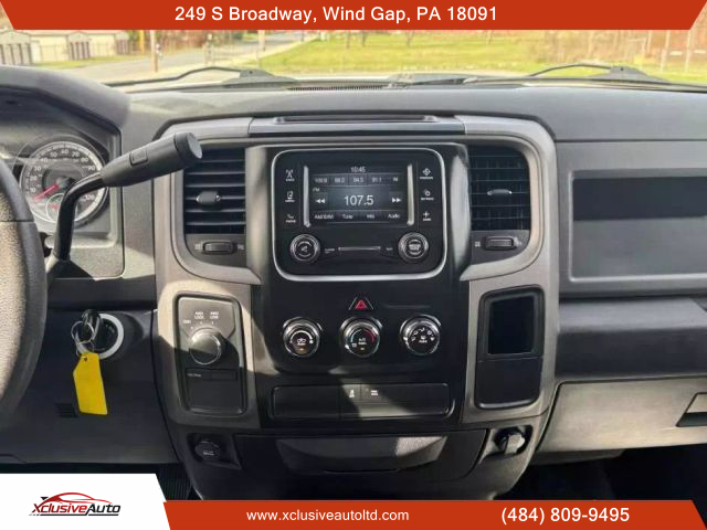 2015 RAM 1500 CREW CAB PICKUP V8, HEMI, 5.7 LITER TRADESMAN PICKUP 4D 6 1/3 FT - Xclusive Auto Ltd