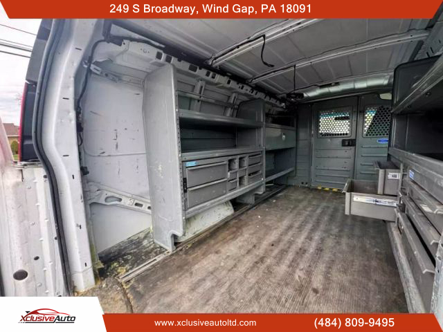 2018 CHEVROLET EXPRESS 2500 CARGO CARGO V6, 4.3 LITER VAN 3D - Xclusive Auto Ltd