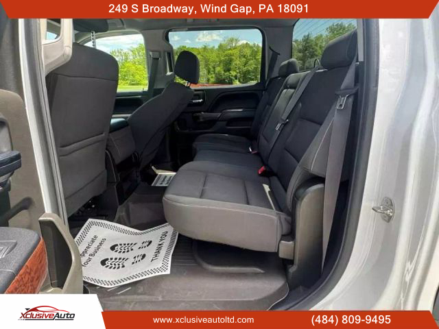 2017 GMC SIERRA 1500 CREW CAB PICKUP V8, ECOTEC3, 5.3 LITER SLE PICKUP 4D 5 3/4 FT - Xclusive Auto Ltd