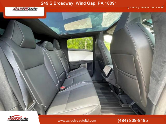 2024 TESLA CYBERTRUCK PICKUP DUAL AC ELECTRIC MOTORS ALL-WHEEL DRIVE PICKUP 4D 6 FT - Xclusive Auto Ltd