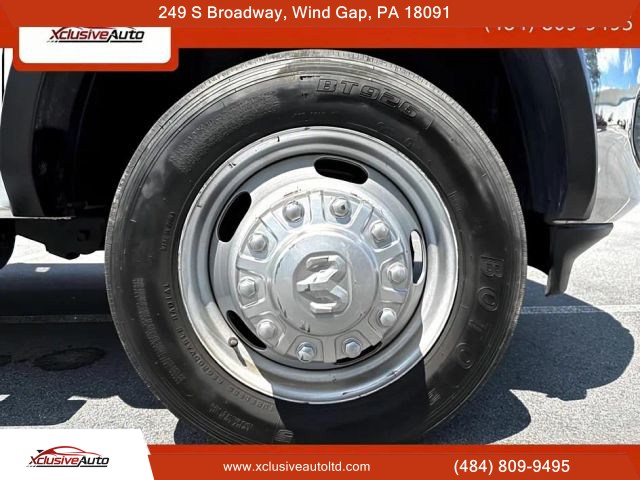 2021 RAM 5500 CREW CAB & CHASSIS CAB CHASSIS 6-CYL, TURBO DIESEL, 6.7 LITER TRADESMAN CAB & CHASSIS 4D - Xclusive Auto Ltd