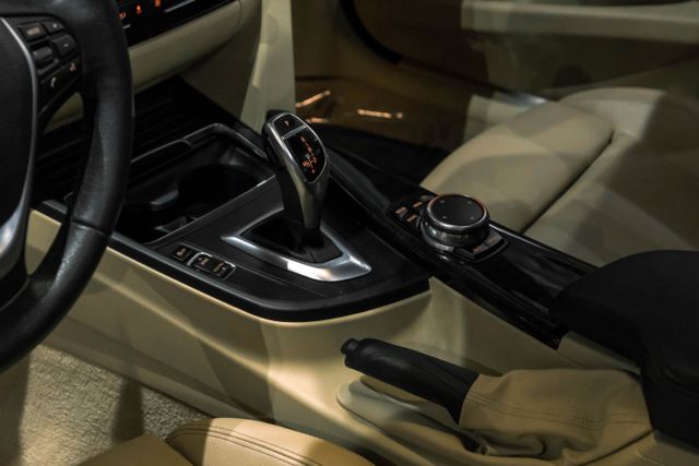 2016 Bmw 3 Series 328i Sedan 4d - Image 24
