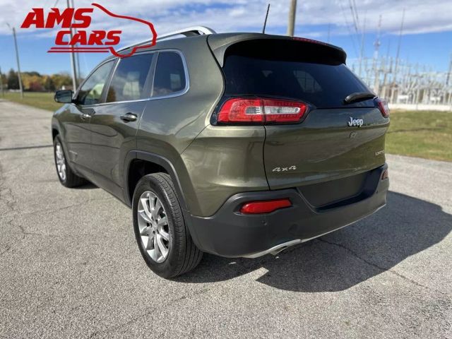 2018 Jeep Cherokee - Image 7