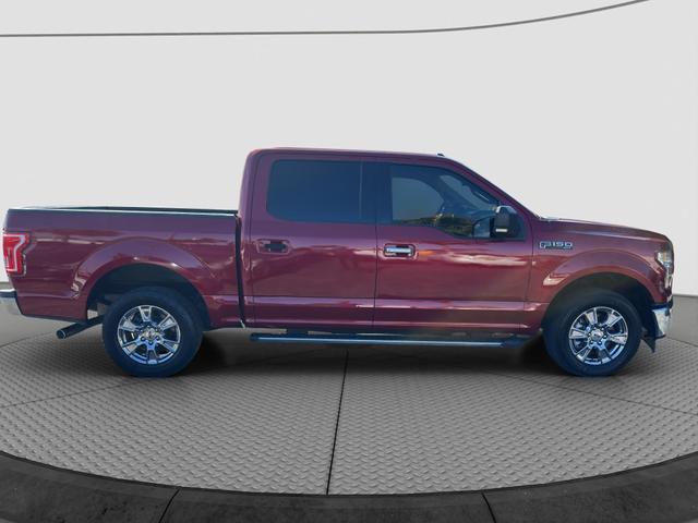 2017 Ford F-150 XLT photo 8