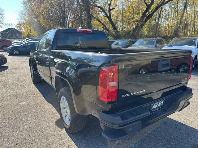 2021 Chevrolet Colorado LT photo 5