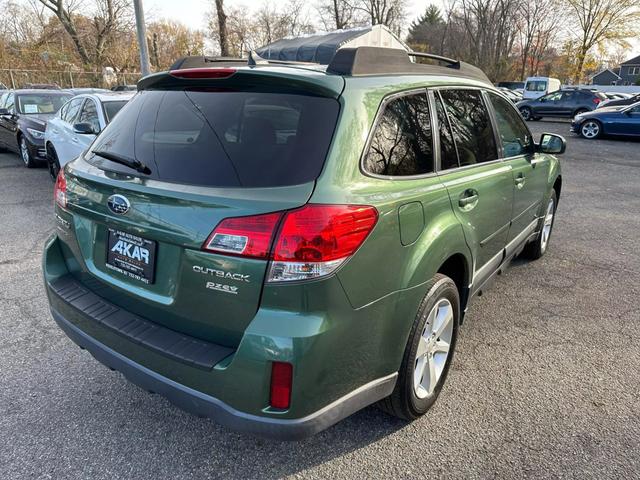 2014 Subaru Outback 2.5i Premium photo 7