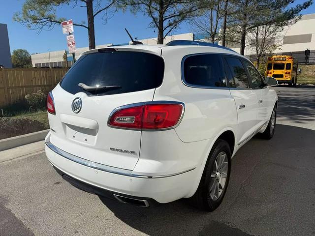 2017 Buick Enclave Leather photo 8