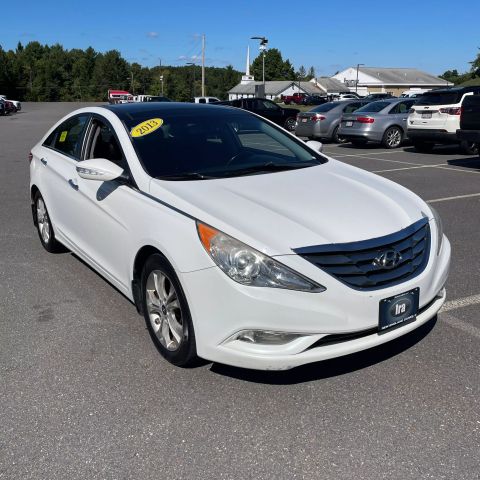2013 Hyundai Sonata Limited Sedan 4d - Image 1