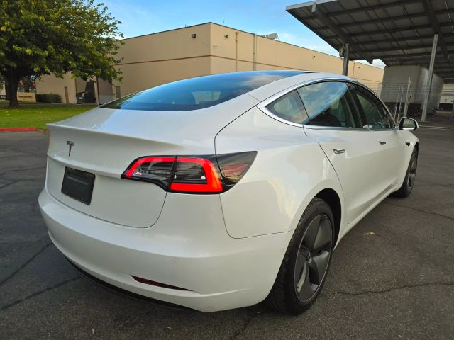 2020 Tesla Model 3 - Image 8