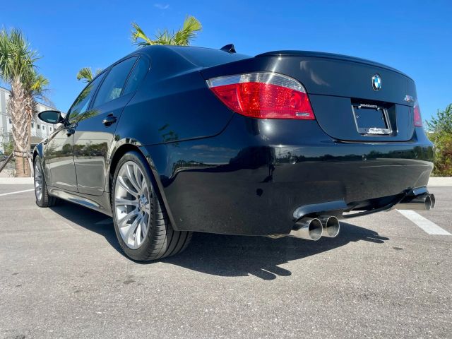 2007 Bmw M5 - Image 25