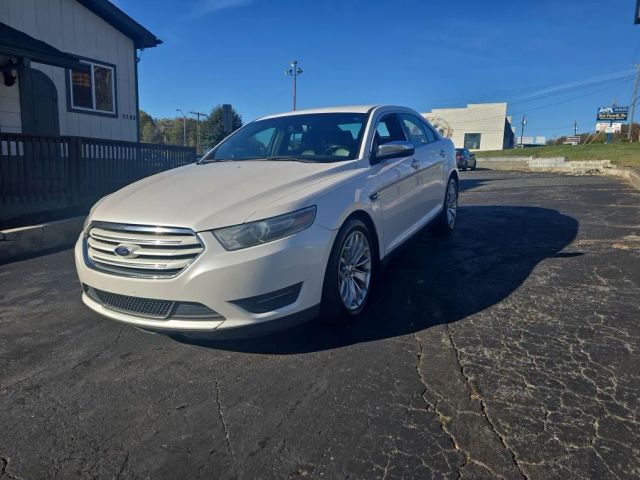 2014 Ford Taurus - Image 1