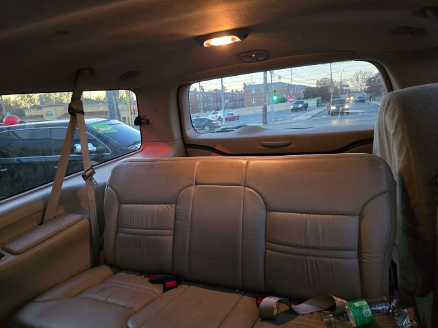 2000 Ford Excursion Sport Utility 4d - Image 11