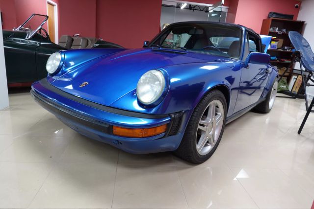 1972 Porsche 911 - Image 2