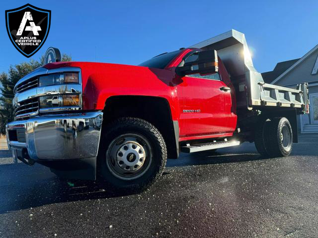 2018 Chevrolet Silverado 1500 LT photo 32