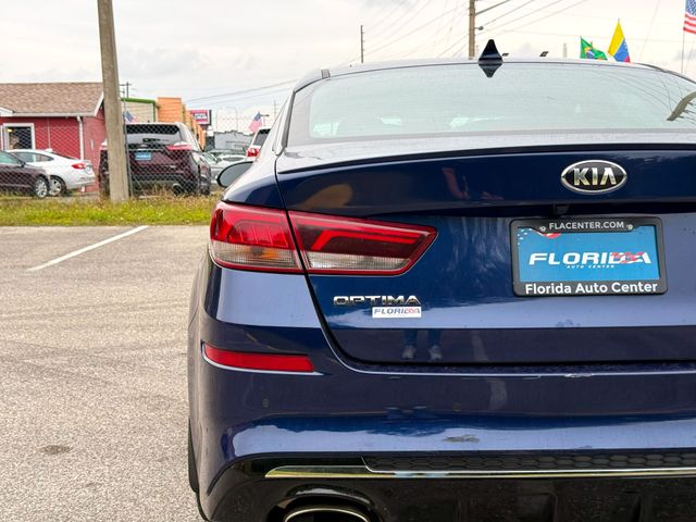 2020 Kia Optima - Image 7