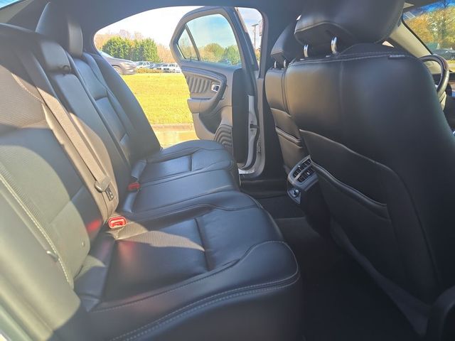 2014 Ford Taurus - Image 18