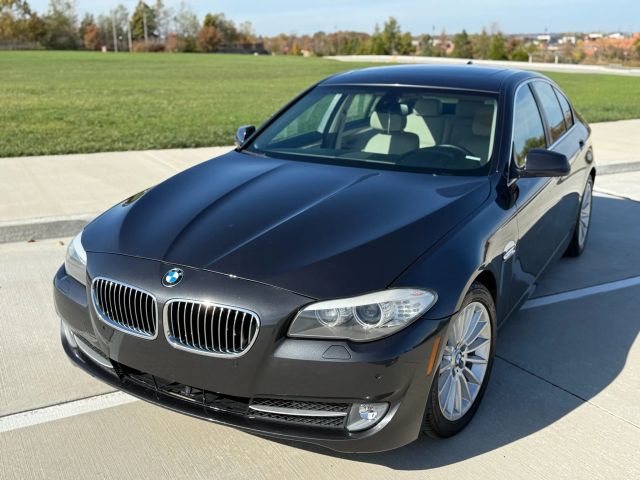 2012 Bmw 5 Series - Image 10