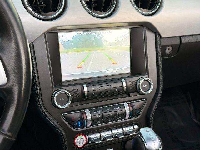 2017 Ford Mustang - Image 16