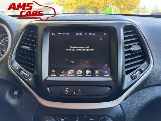 2018 Jeep Cherokee - Image 42