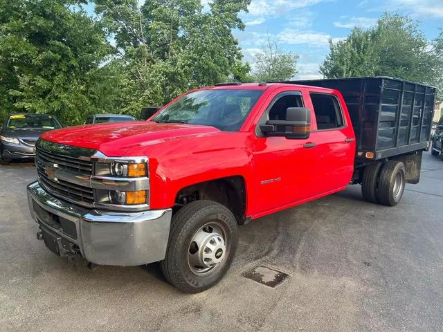 2004 Ford F-350 Super Duty XL photo 3