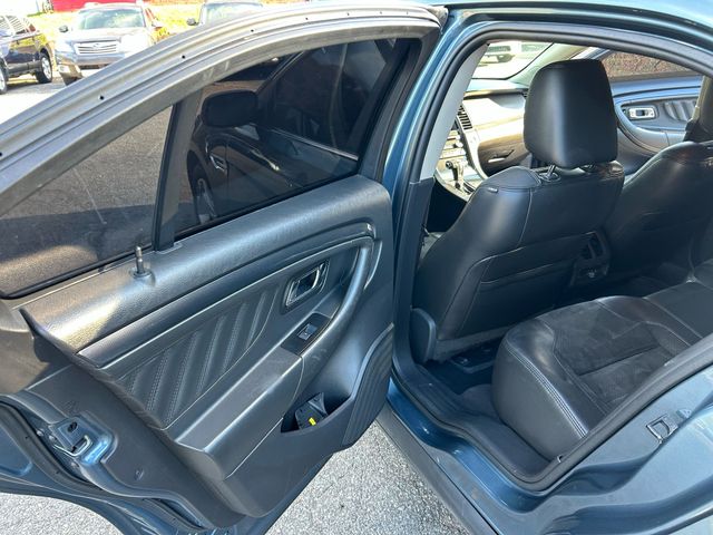 2010 Ford Taurus - Image 15