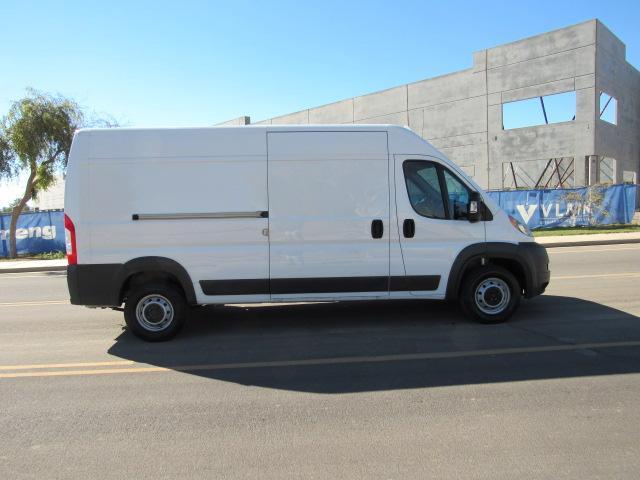 2014 RAM ProMaster Cargo Van Base photo 5