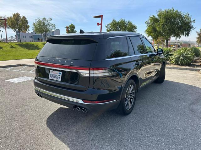 2022 Lincoln Aviator Base photo 4