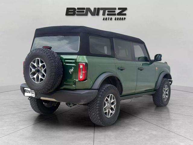 2023 Ford Bronco 4-Door Badlands photo 6