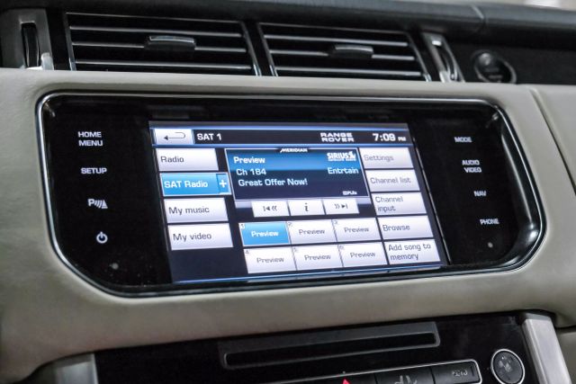2013 Land Rover Range Rover Hse Sport Utility 4d - Image 31