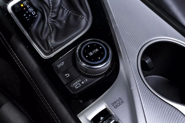 2021 Infiniti Q50 Luxe Sedan 4d - Image 31