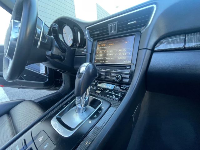2014 Porsche 911 - Image 117